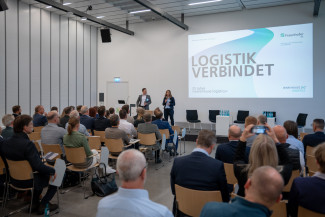 »warehouse logistics«-Community feiert 25-jähriges Bestehen der Plattform